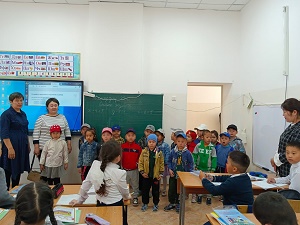 Біздің балапандар мектепте