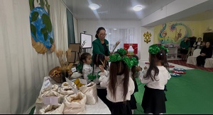 fda7d729-706b-4b46-8bda-9349bb2ffa8b